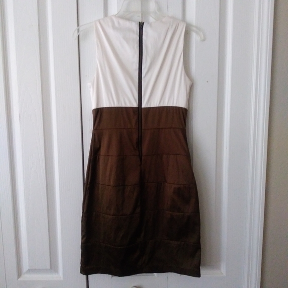 Olive and Cream Dress Size 4 - Picture 2 of 5